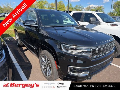 Used 2024 Jeep Wagoneer Series III w/ Premium Group I AWD/4WD image 1