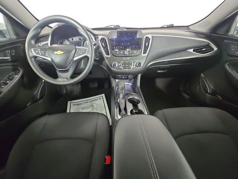 Used 2024 Chevrolet Malibu LT FWD image 10