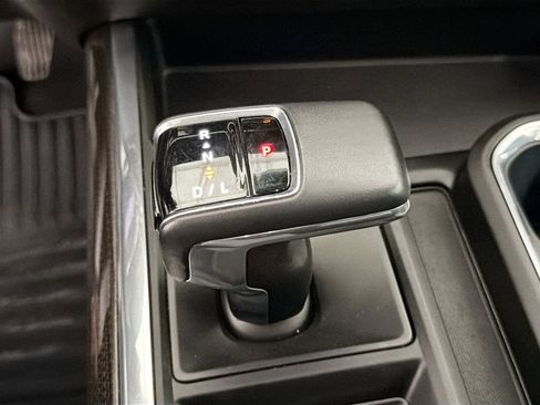 Used 2023 Chevrolet Silverado 1500 RST image 17