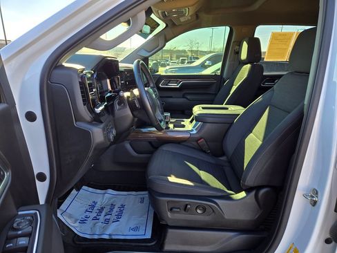 Used 2022 Chevrolet Silverado 1500 LT image 15