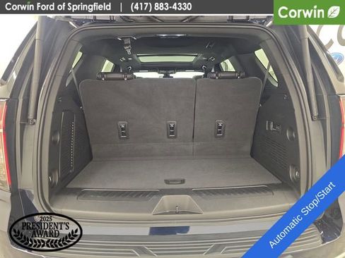 Used 2022 Chevrolet Tahoe LT w/ LT Signature Plus Package AWD/4WD image 17
