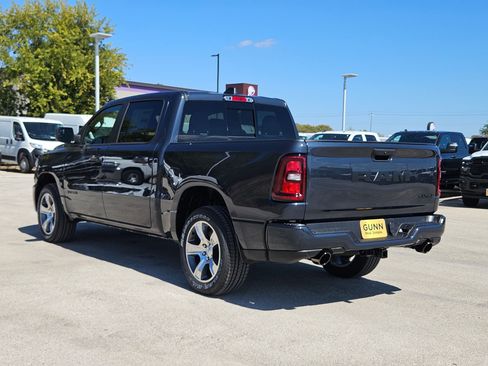 New 2026 RAM 1500 Express image 5