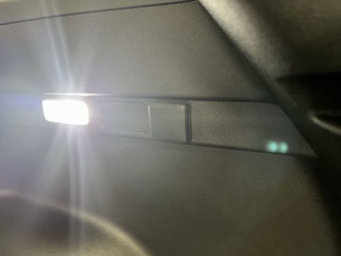 New 2026 Chevrolet Equinox ACTIV w/ Convenience Package III image 33