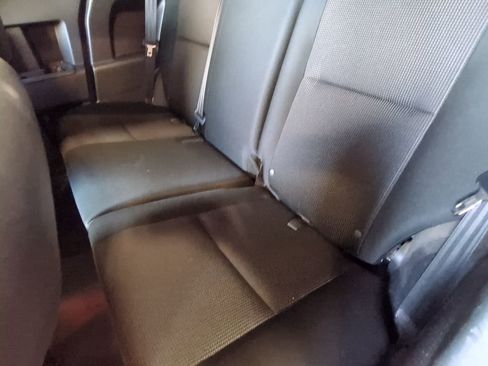 Used 2010 Toyota FJ Cruiser 4WD image 18