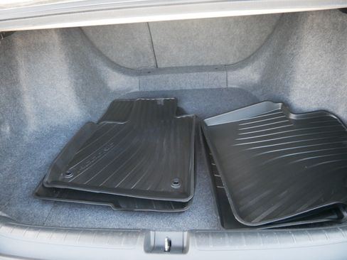 Used 2019 Honda Accord EX-L image 18