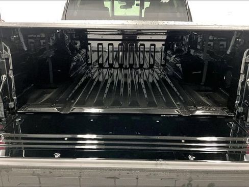 New 2026 Nissan Frontier S w/ Tow Package image 16