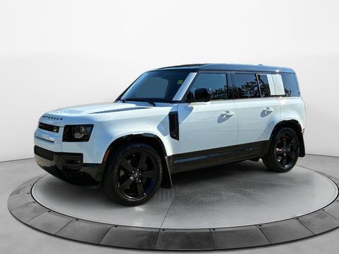 Certified 2025 Land Rover Defender 110 X-Dynamic SE AWD/4WD image 1