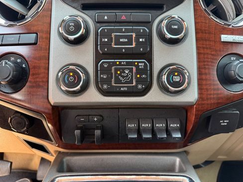 Used 2013 Ford F350 King Ranch w/ FX4 Off Road Pkg AWD/4WD image 35