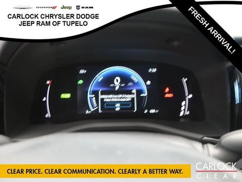 Used 2025 Toyota Camry LE w/ Convenience Package FWD image 18