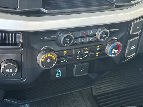 New 2026 Ford F250 XL image 19