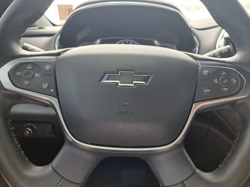 Used 2023 Chevrolet Traverse Premier w/ Redline Edition FWD image 17