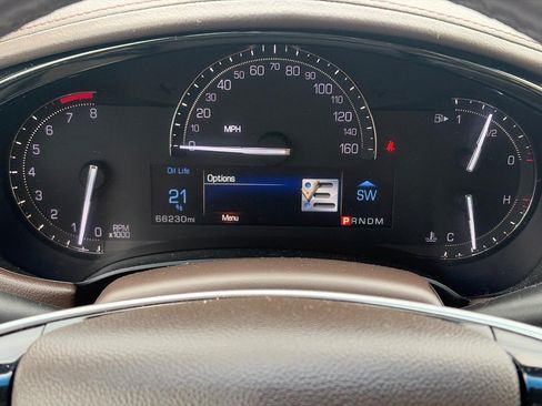 Used 2017 Cadillac XTS Luxury FWD image 6