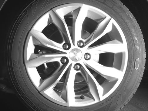 Used 2024 Chevrolet Malibu LT image 14