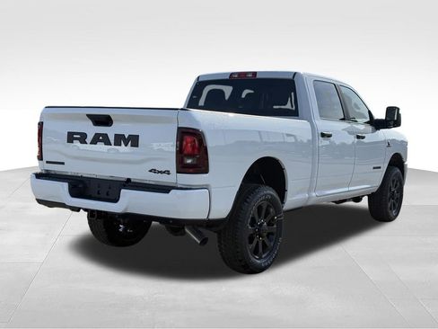 New 2026 RAM 2500 Big Horn AWD/4WD image 6
