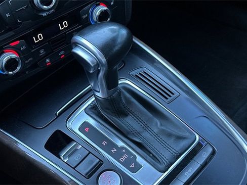 Used 2015 Audi Q5 2.0T Premium Plus w/ Premium Plus Package image 22