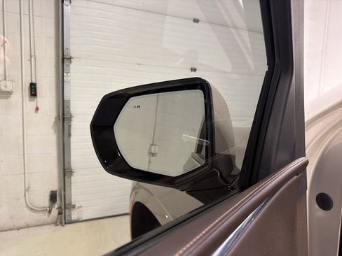 Used 2021 Cadillac Escalade Sport w/ LPO, ONYX Package AWD/4WD image 15