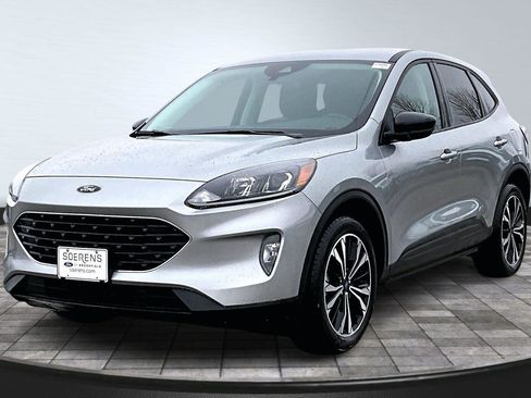 Used 2022 Ford Escape SEL w/ SEL Stealth AWD Package image 2