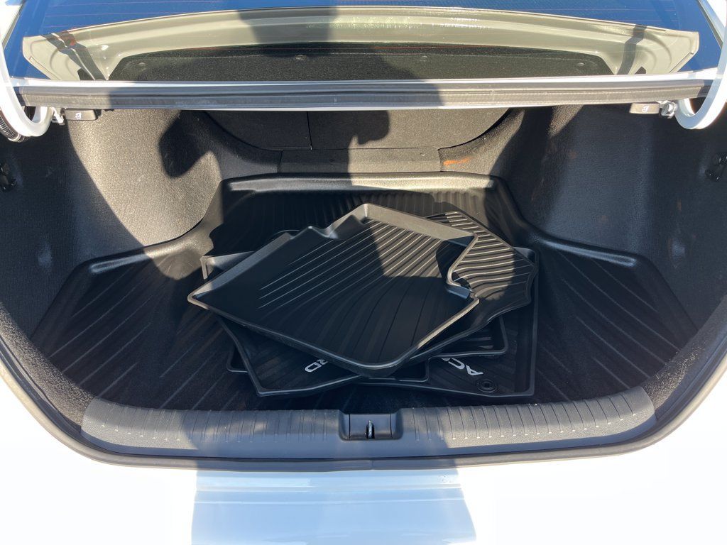 Used 2024 Honda Accord EX image 24