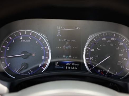 Used 2017 INFINITI Q60 3.0t w/ Premium Plus Package 3.0T RWD image 32