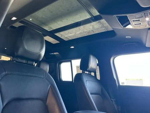 Certified 2024 Land Rover Defender 110 S AWD/4WD image 15