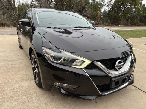Used 2017 Nissan Maxima 3.5 SL image 2