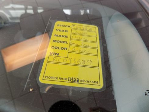 Used 2024 Chevrolet Trax LS image 35