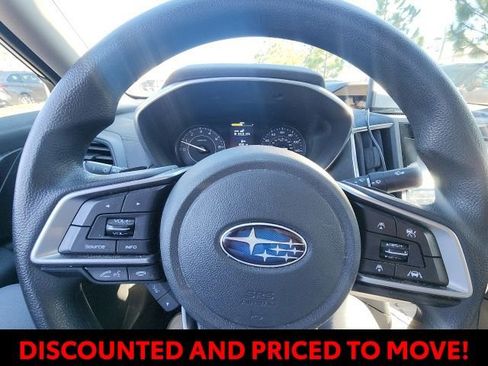 Used 2017 Subaru Impreza 2.0i Premium image 27