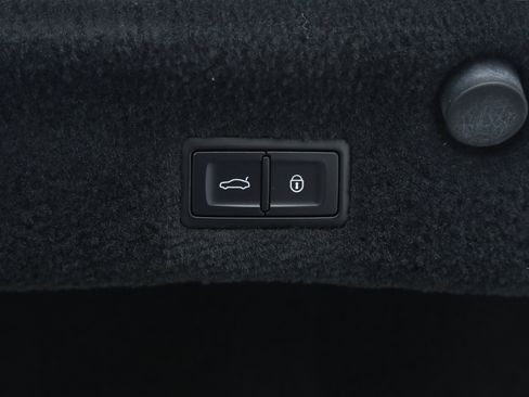 Used 2022 Bentley Continental GT AWD/4WD image 39