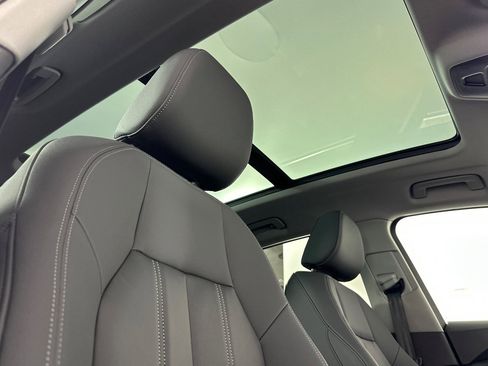 Used 2025 Audi Q5 Premium w/ 19" Wheel Package image 16