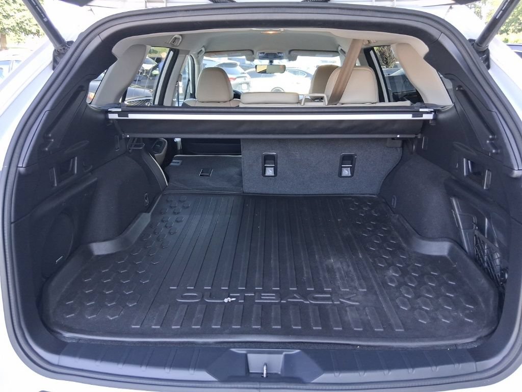 Used 2020 Subaru Outback Limited AWD/4WD image 33