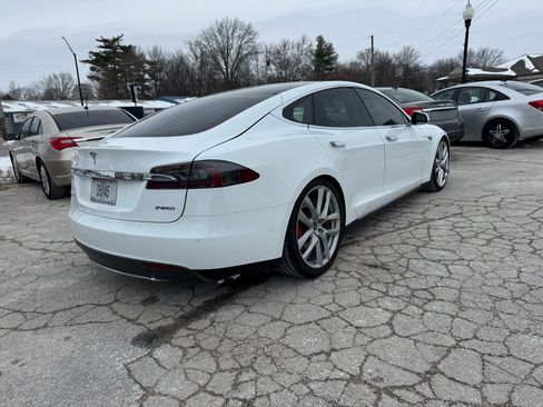 Used 2014 Tesla Model S P85D image 2