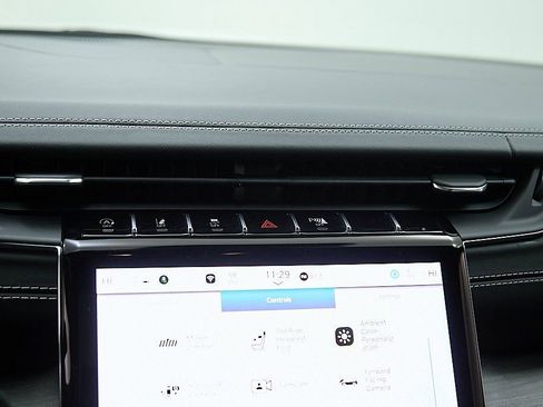 Used 2022 Jeep Grand Cherokee L Overland w/ Advanced Protech Group III image 19