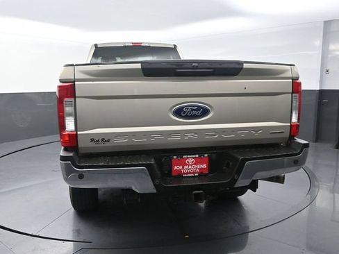 Used 2017 Ford F250 XLT w/ XLT Value Package AWD/4WD image 7