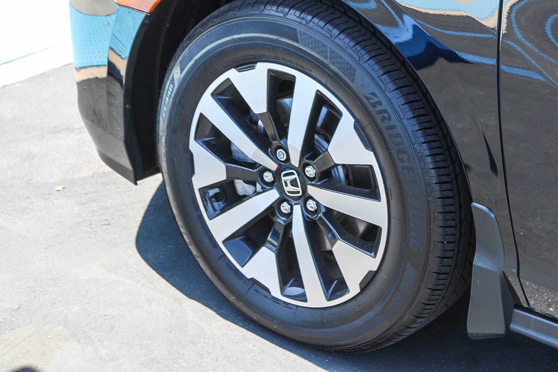 Certified 2026 Honda Odyssey EX-L image 13