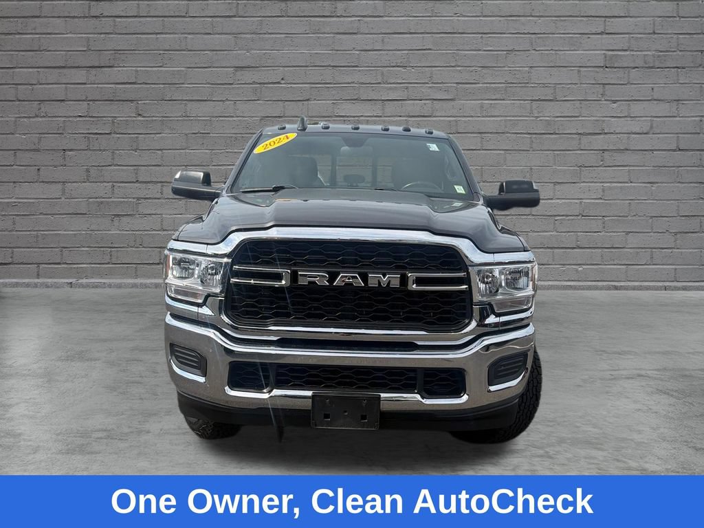 Used 2021 RAM 2500 Tradesman AWD/4WD image 2