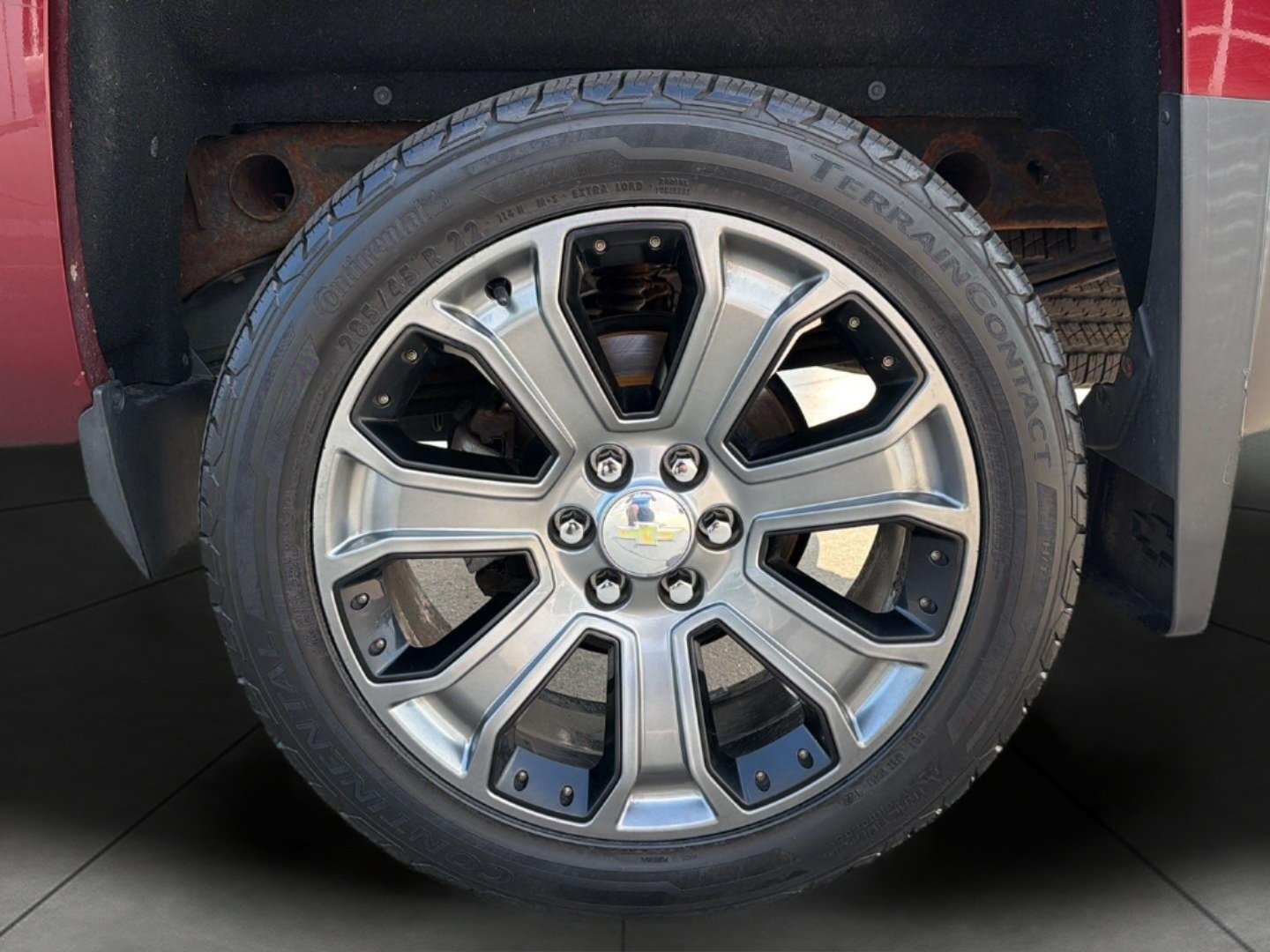 Used 2016 Chevrolet Silverado 1500 LTZ Z71 w/ LTZ Plus Package AWD/4WD image 13