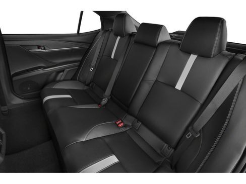 Used 2025 Toyota Camry SE FWD image 9