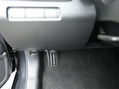 Used 2022 Nissan Altima 2.5 SV image 16