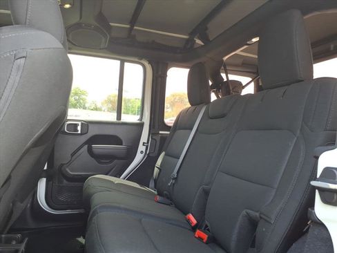 Used 2022 Jeep Wrangler Unlimited Sport AWD/4WD image 13