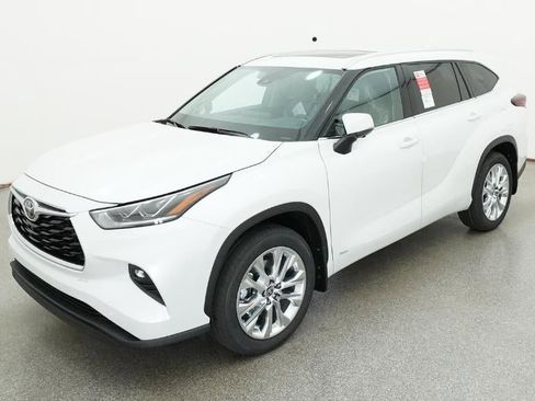 New 2026 Toyota Highlander Limited image 34