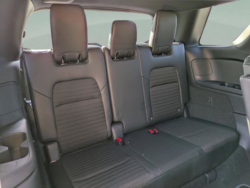 Used 2025 Nissan Pathfinder Rock Creek image 14