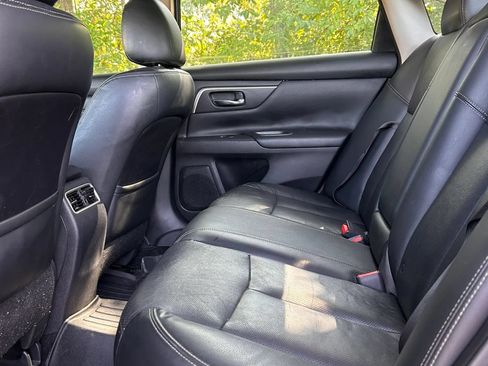 Used 2018 Nissan Altima 2.5 SL FWD image 5
