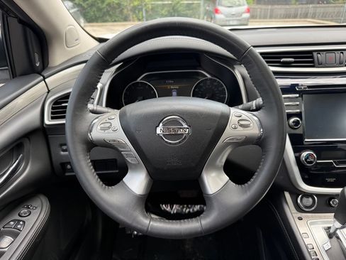 Used 2017 Nissan Murano Platinum w/ Platinum Technology Package AWD/4WD image 19