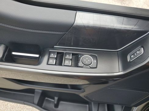 Certified 2022 Ford F150 XLT w/ Equipment Group 302A High image 26