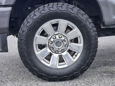Certified 2022 Ford F250 Platinum AWD/4WD image 10