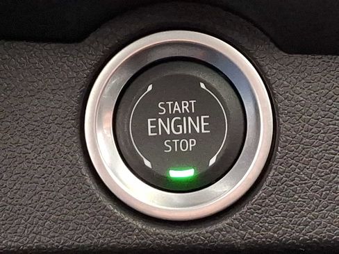 Used 2024 Chevrolet Traverse RS AWD/4WD image 25