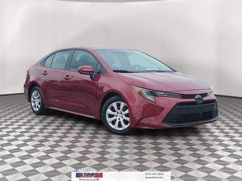 Used 2026 Toyota Corolla LE FWD image 1