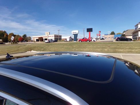 Used 2019 Audi Q5 2.0T Premium Plus w/ Premium Plus Package image 9