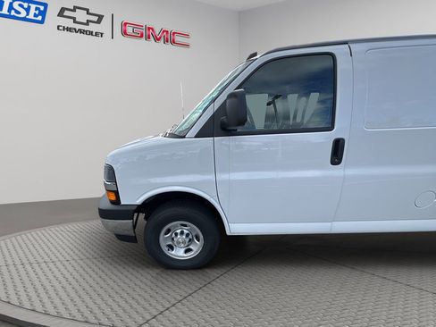 New 2025 Chevrolet Express 2500 w/ Driver Convenience Package image 21