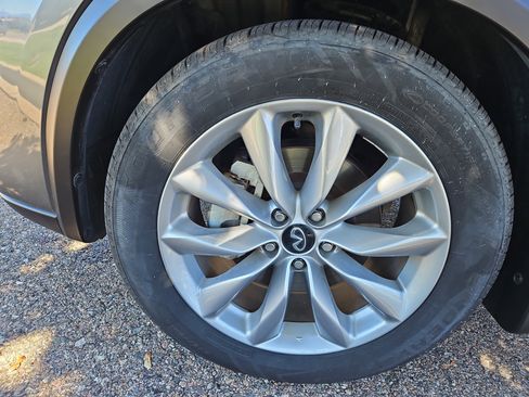 Used 2021 INFINITI QX50 Luxe w/ Cargo Package image 23